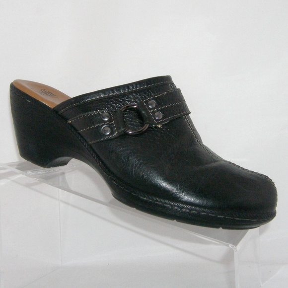 sofft shoes clogs